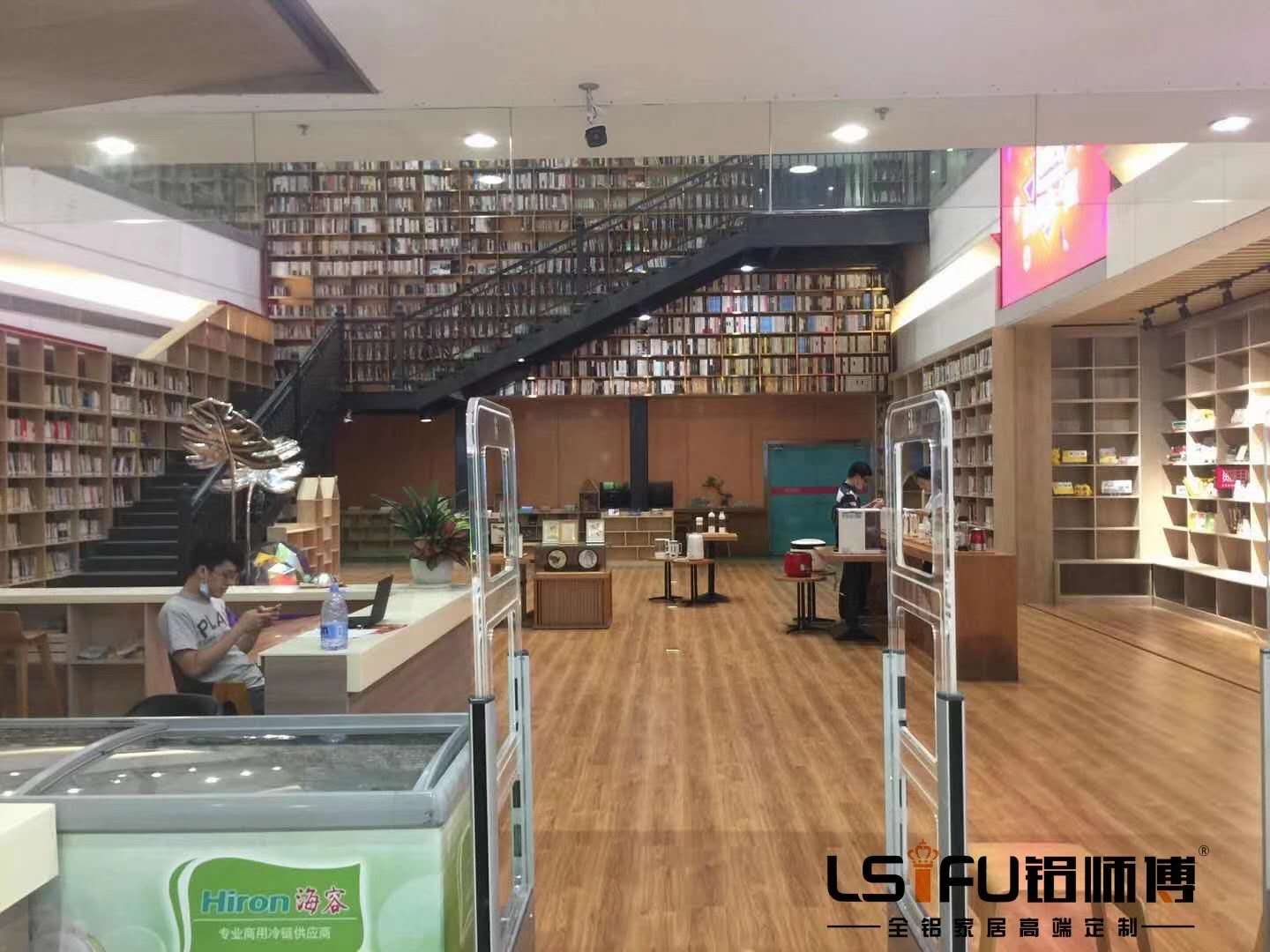 1601696211118576.jpg 1601696211118576.jpg